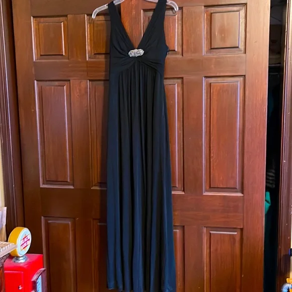 green emerald velvet dress BCBG Max Azria main image 0